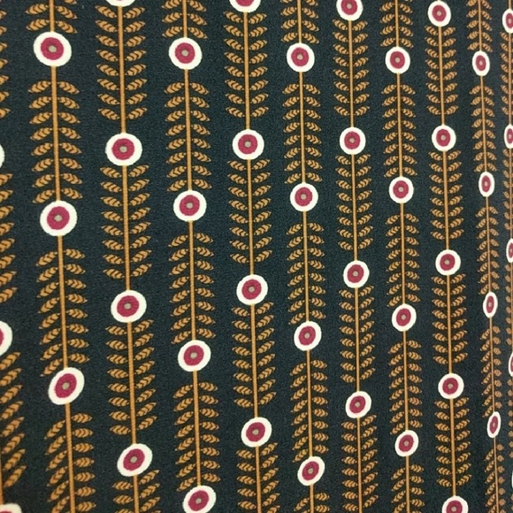 Lularoe Irma Tunic - Picture 5 of 6